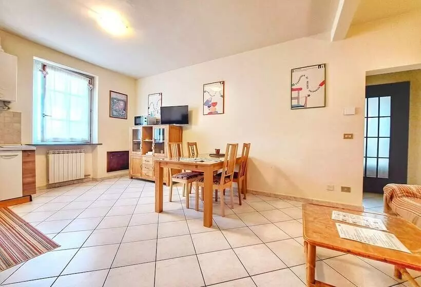 اقامتگاه Casa Alpina   Aosta