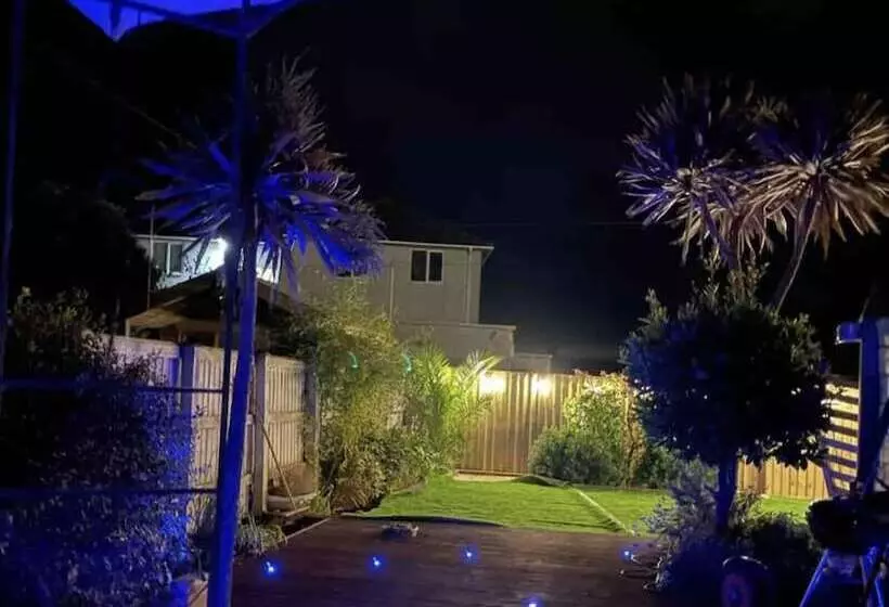 اقامتگاه Impeccable 3 Bed House In Newquay