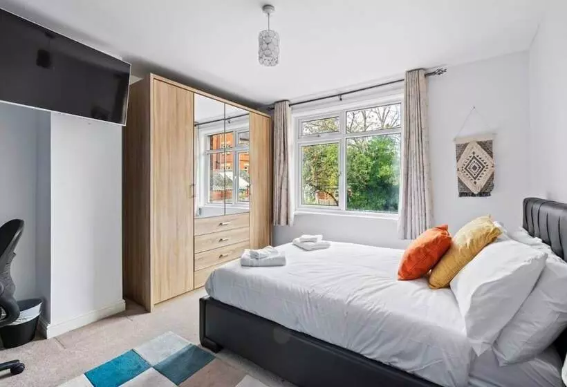 レジデンス Stunning 5 Bed House In Leeds Contractors Welcome