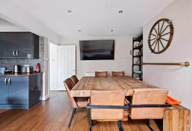 レジデンス Stunning 5 Bed House In Leeds Contractors Welcome