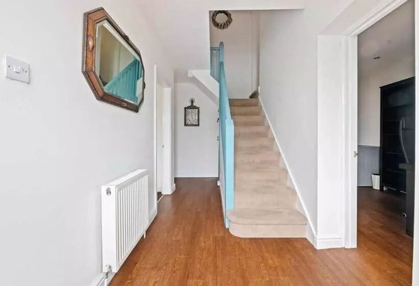 レジデンス Stunning 5 Bed House In Leeds Contractors Welcome