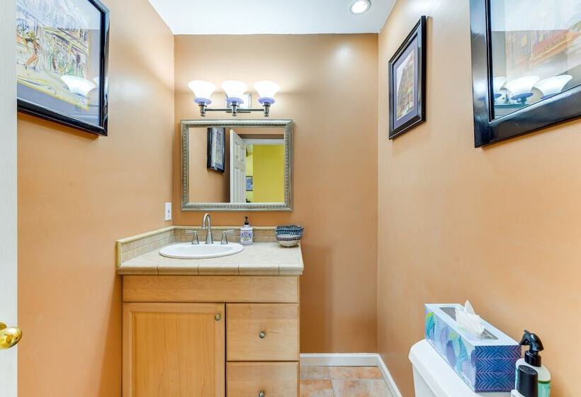 Secluded Mesa Home W/ Pool, Outdoor Kitchen & Bar!