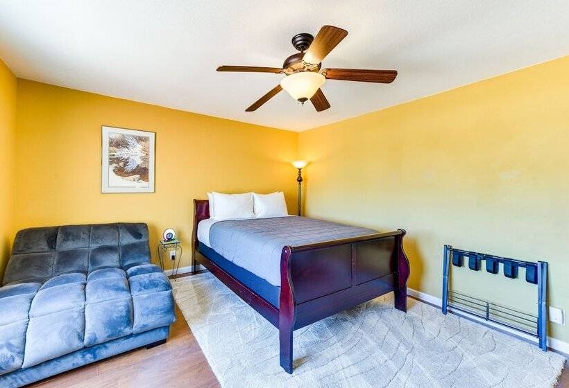 Secluded Mesa Home W/ Pool, Outdoor Kitchen & Bar!