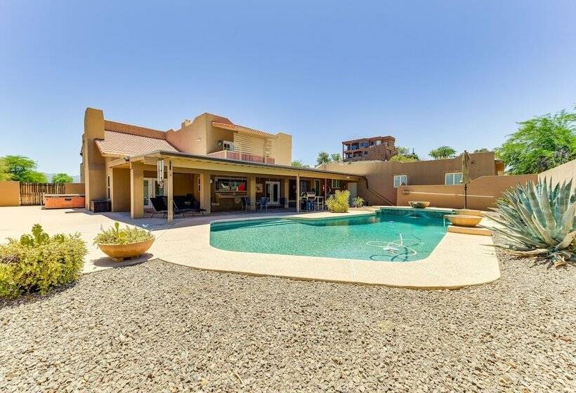 Secluded Mesa Home W/ Pool, Outdoor Kitchen & Bar!