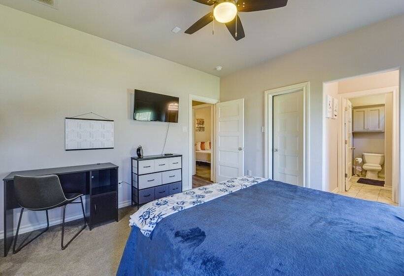 Spacious Lubbock Home W/ Private Pool & Yard!