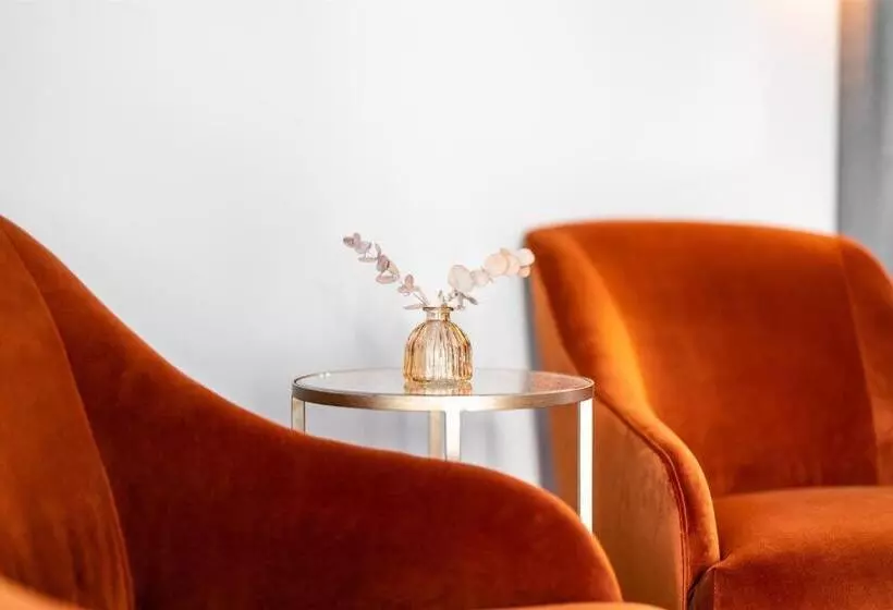 St Hugh Hotel Wagga Wagga