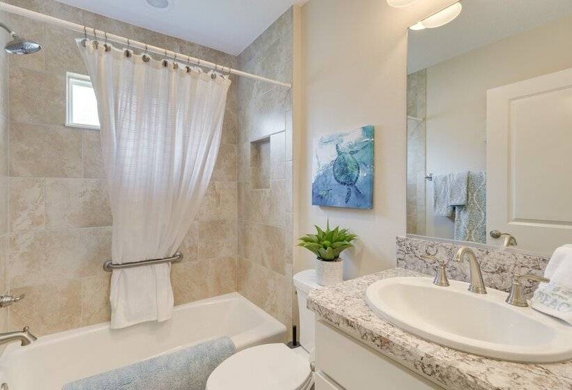 Sumterville Home In The Villages: Screened Porch!