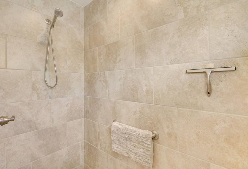 Sumterville Home In The Villages: Screened Porch!