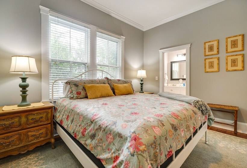 Wilmington Vacation Rental: Close To Riverwalk!