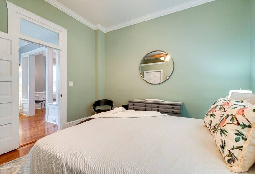 Wilmington Vacation Rental: Close To Riverwalk!