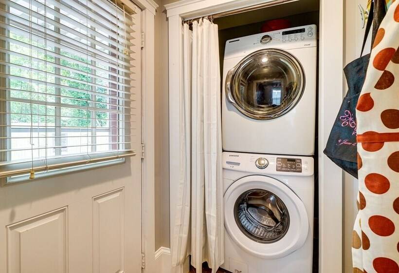 Wilmington Vacation Rental: Close To Riverwalk!