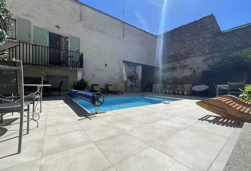 Aamiaismajoitus (B&B) La Coquillade   Gite