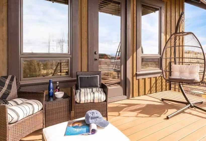 Heritage By Avantstay Luxe Oregon Retreat + Deck