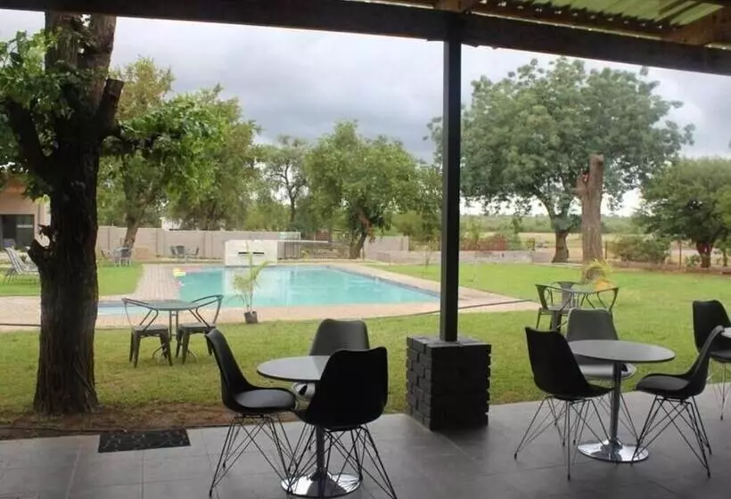 ホテル Dam Vista Retreat