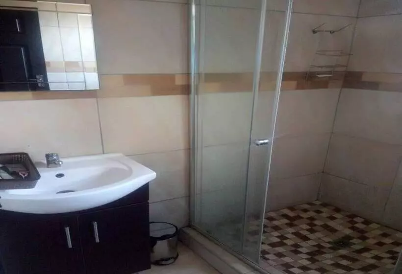 ホテル Dam Vista Retreat