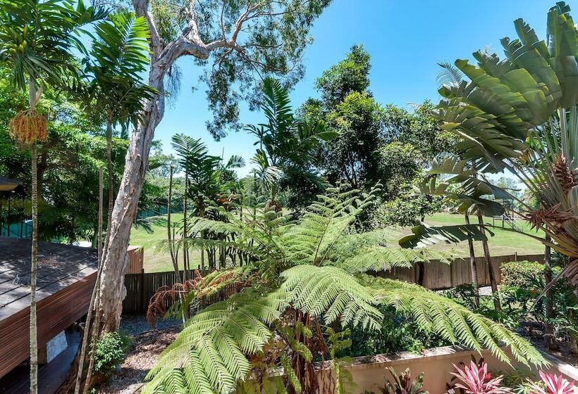 ホテル Elysium Triton By The Sea