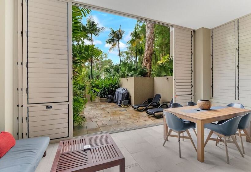 ホテル Elysium Triton By The Sea