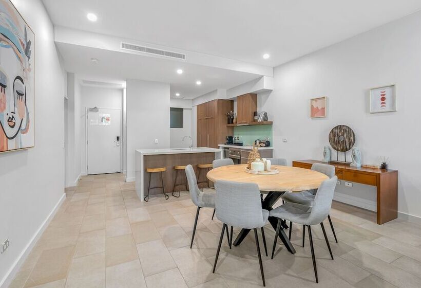 ホテル Elysium Triton By The Sea