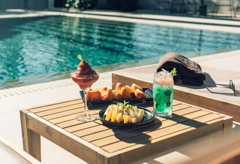 هتل Estefania Boutique Suites