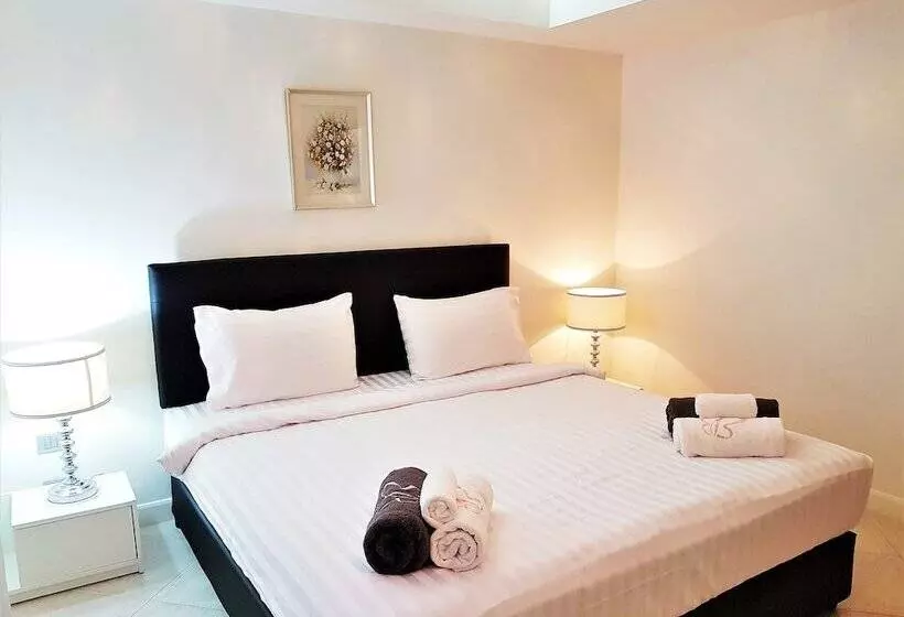 Hotelli Kb Apartments 3 Karon Beach By Phr