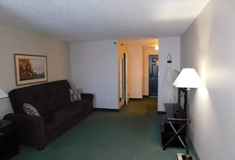 ホテル Northwoods Best Inn  Turtle Lake