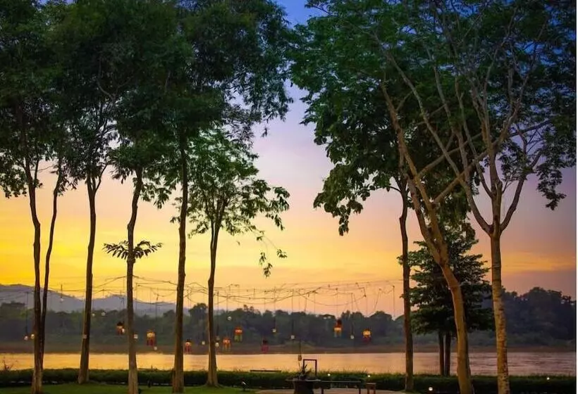 Hotelli Rivertree Resort Chiangkhan