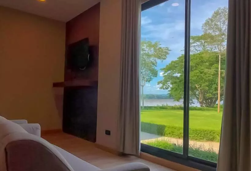 Hotelli Rivertree Resort Chiangkhan