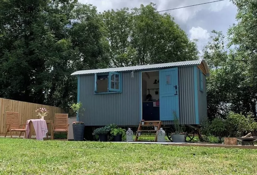 ホテル St. Kew Shepherd Huts