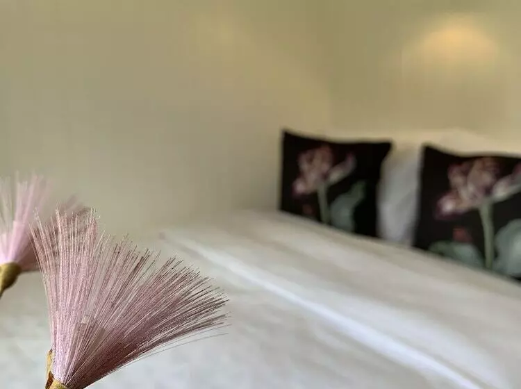 ホテル St. Kew Shepherd Huts