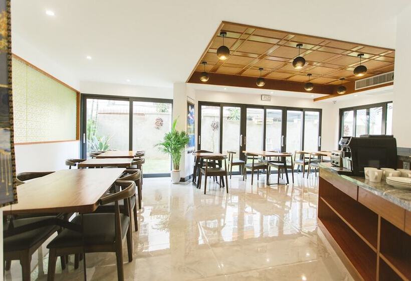 בית מלון כפרי Thapae Twins