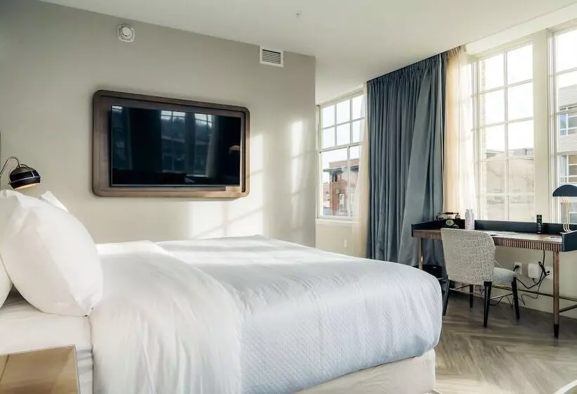 The Olive Ann Hotel, Grand Forks, A Tribute Portfolio