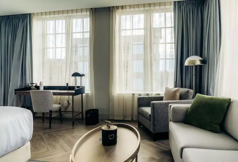 The Olive Ann Hotel, Grand Forks, A Tribute Portfolio