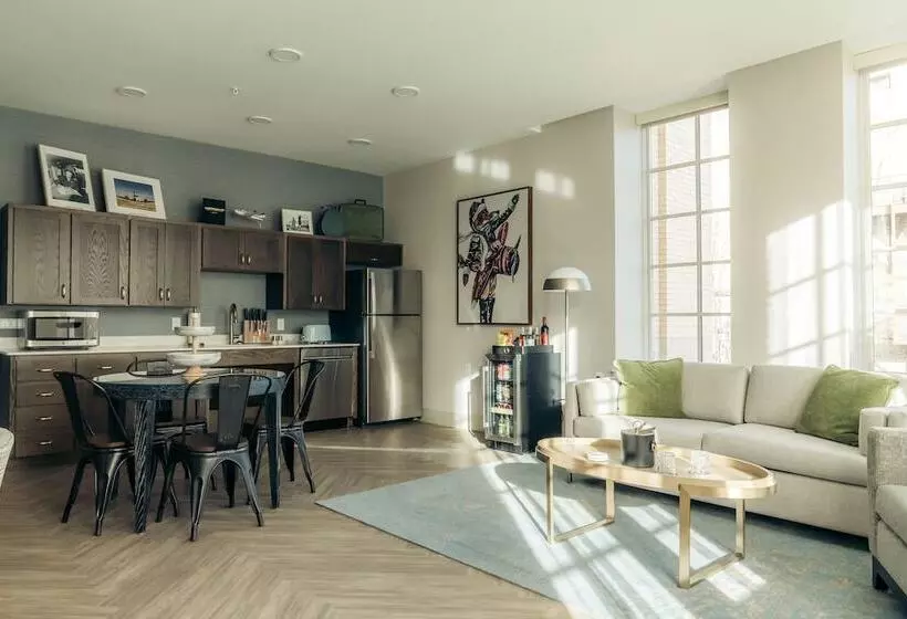 The Olive Ann Hotel, Grand Forks, A Tribute Portfolio