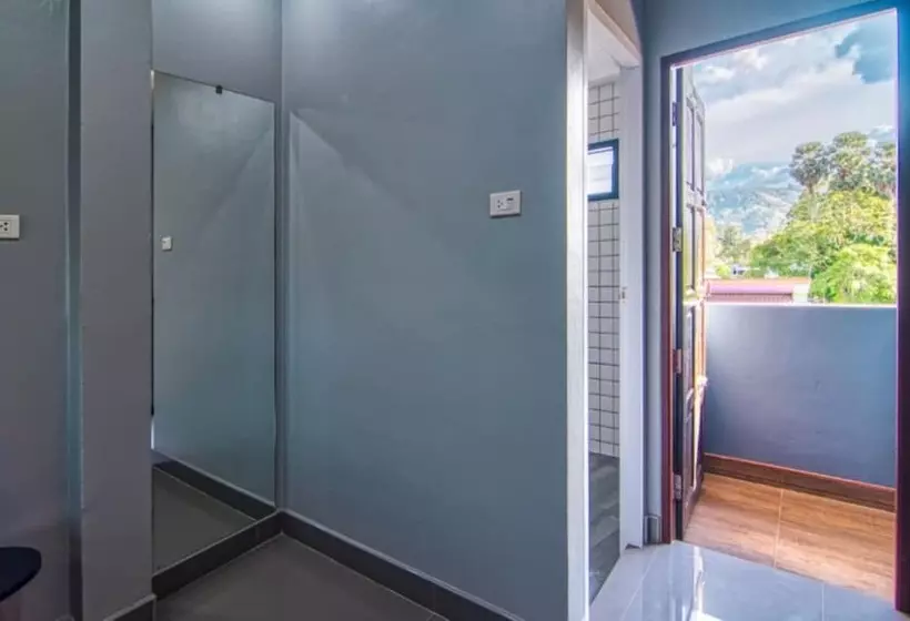 Hotelli Tyler Naiyang