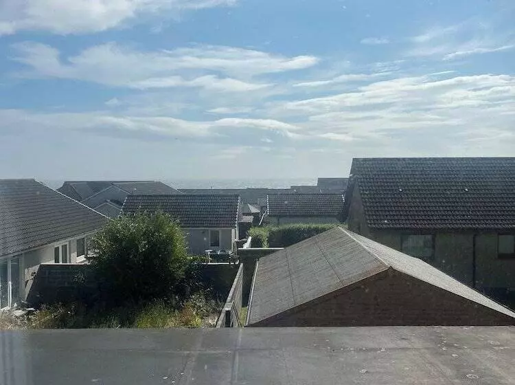 Majatalo Broadhaven Road