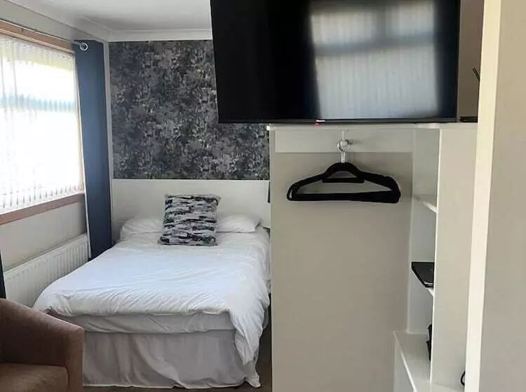 Majatalo Broadhaven Road