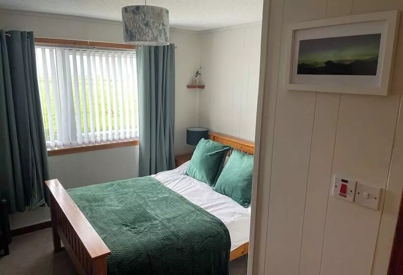 Majatalo Broadhaven Road