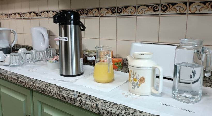 پانسیون Donna Nega Alojamento Local