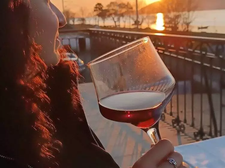 ペンション Donna Nega Alojamento Local