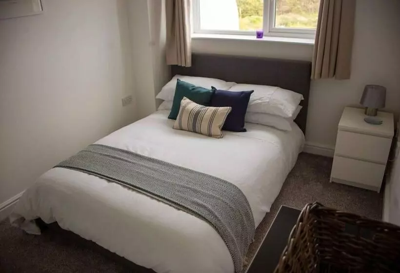 レジデンス Spacious 3 Bed House In Porth Beach, Newquay