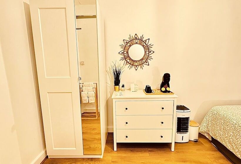 Rest Boutique Notting Hill