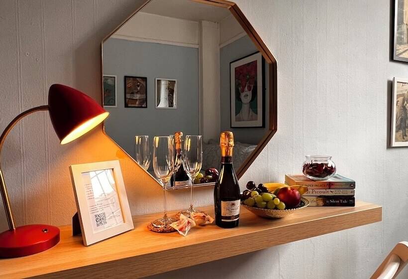 Rest Boutique Notting Hill