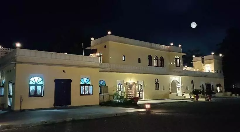 Hotelli Barabagh Deogarh   A Heritage Farm Stay