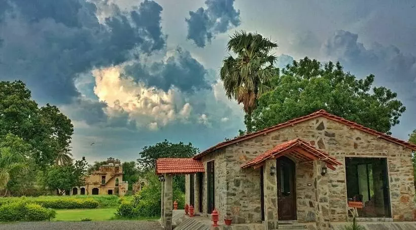 Hotelli Barabagh Deogarh   A Heritage Farm Stay