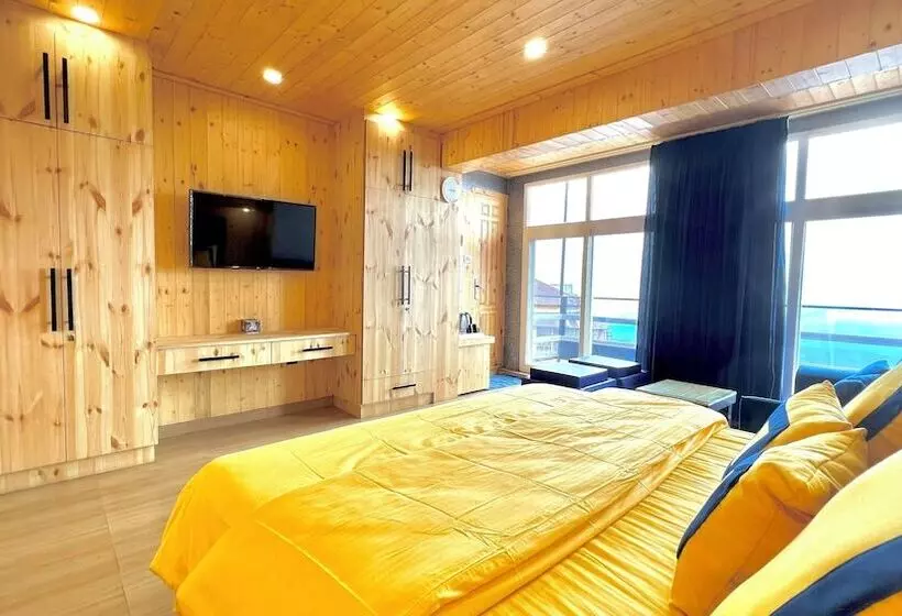 Hotelli Clarence Cottage