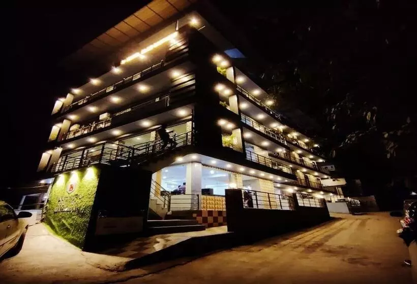 ホテル Doon It Park