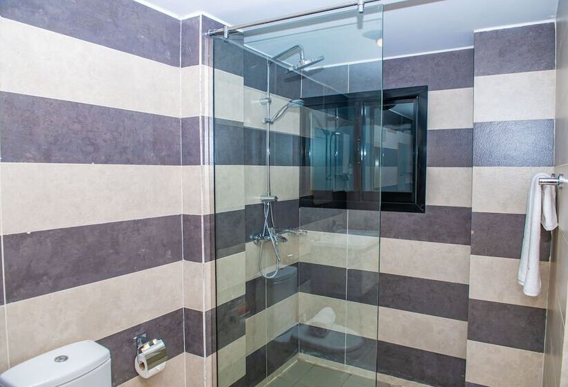 هتل Geneva Hôtel