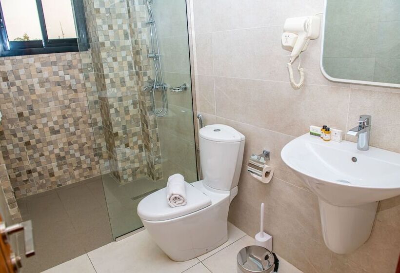 هتل Geneva Hôtel