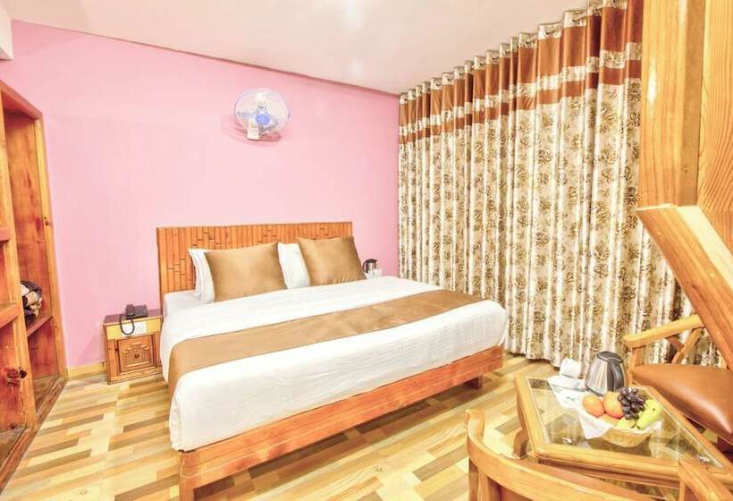Hotel Goroomgo I Bex Manali