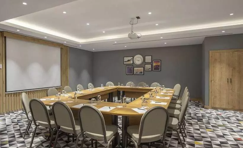 ホテル Hampton By Hilton Cerkezkoy